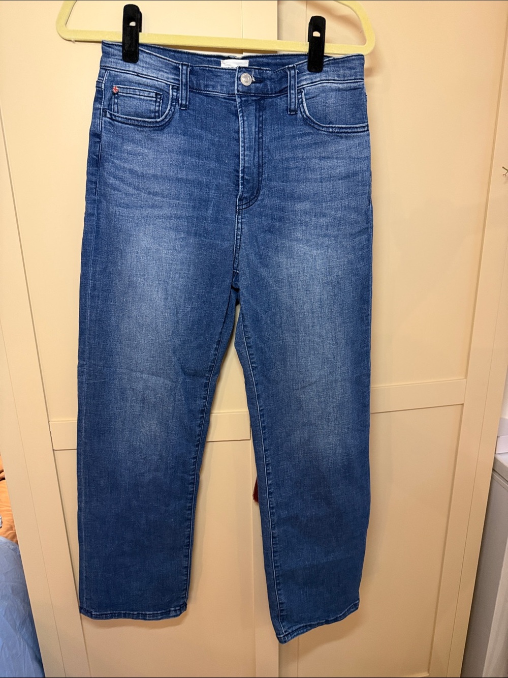 Hudson Jeans Straight Leg Women’s Jeans in Classic Blue